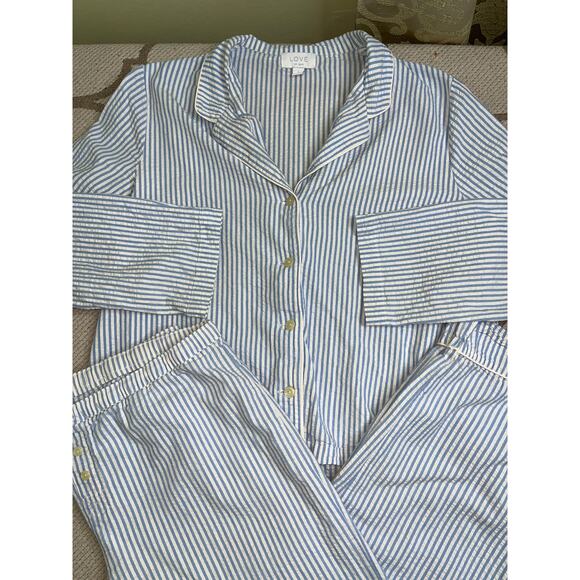 GAP blue white seersucker pajama set, poplin pant & sleep shirt, size large - Picture 14 of 14
